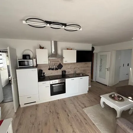 Simone Lejlighed Huttlingen